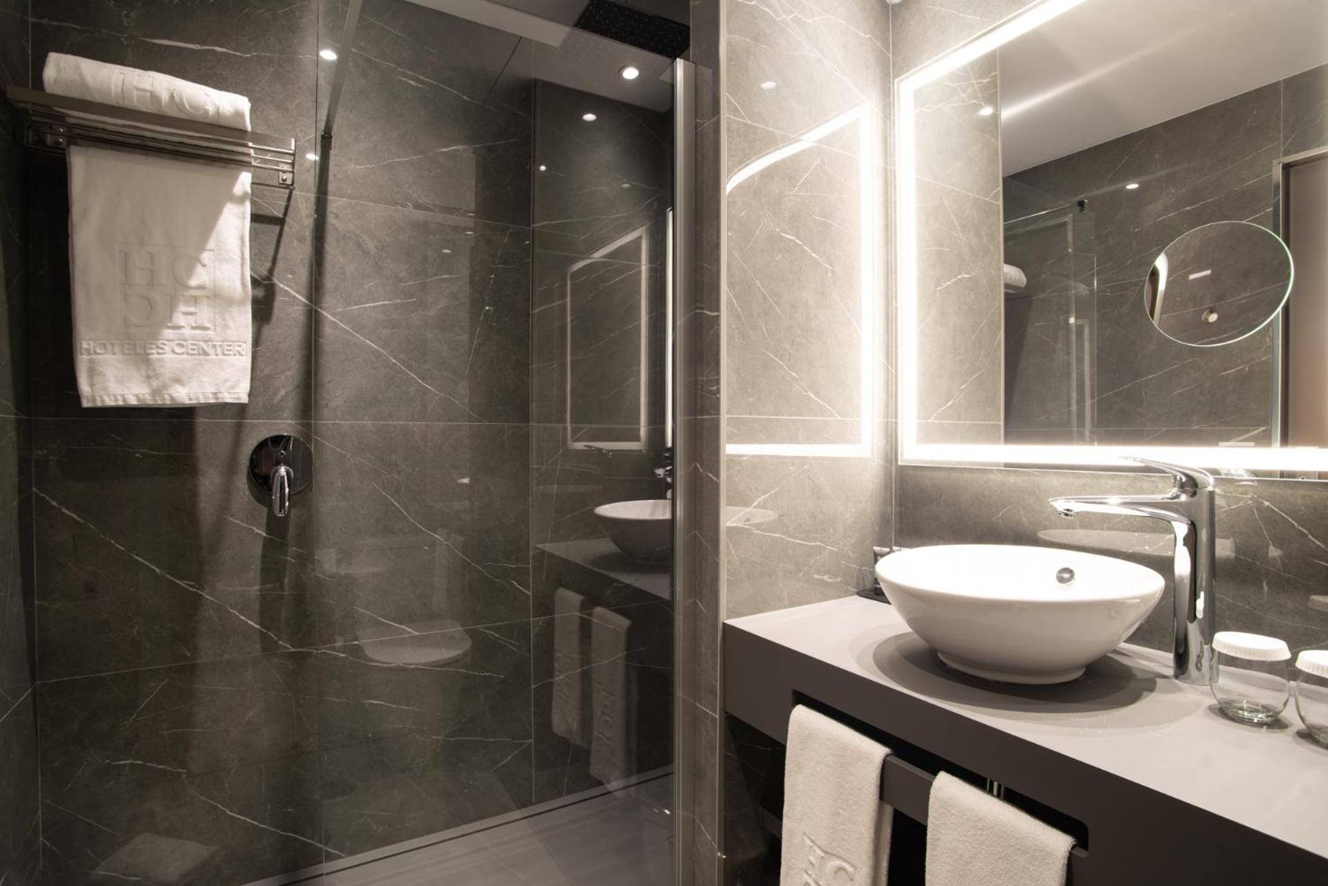 غرفة بسرير مزدوج، Granada Center 10/10