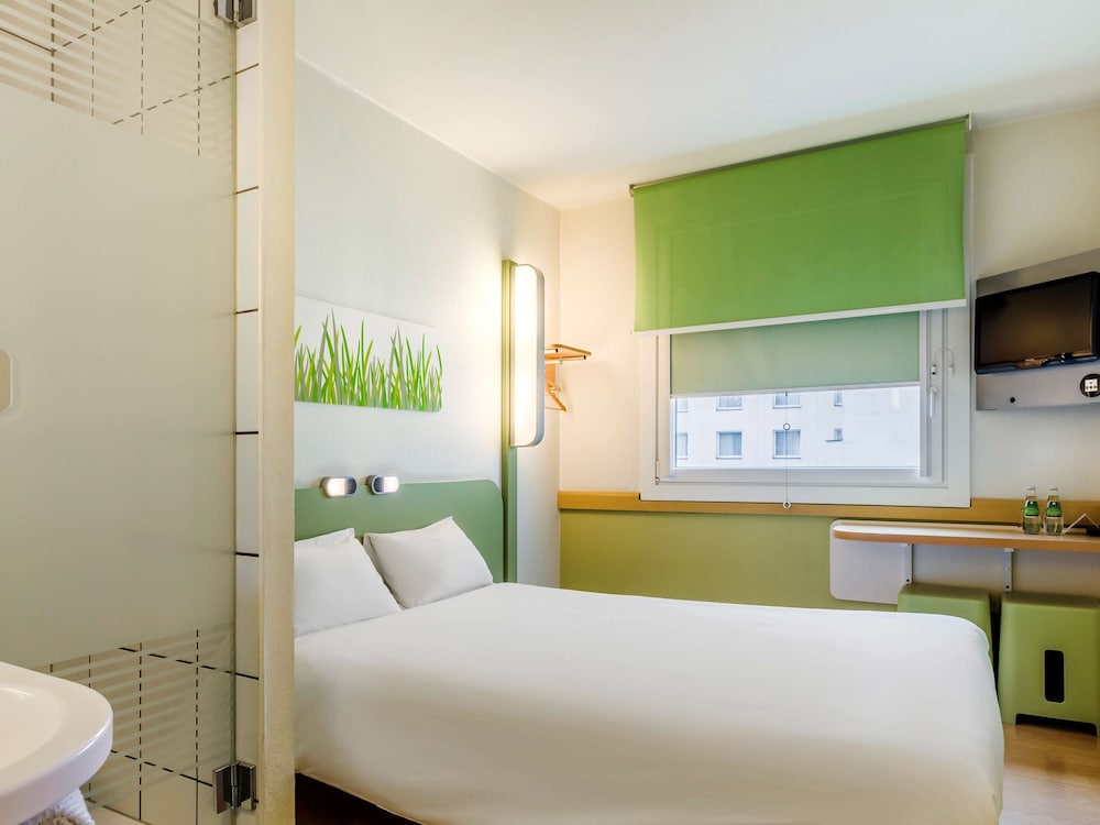 Ibis Budget Warszawa Reduta 16/54
