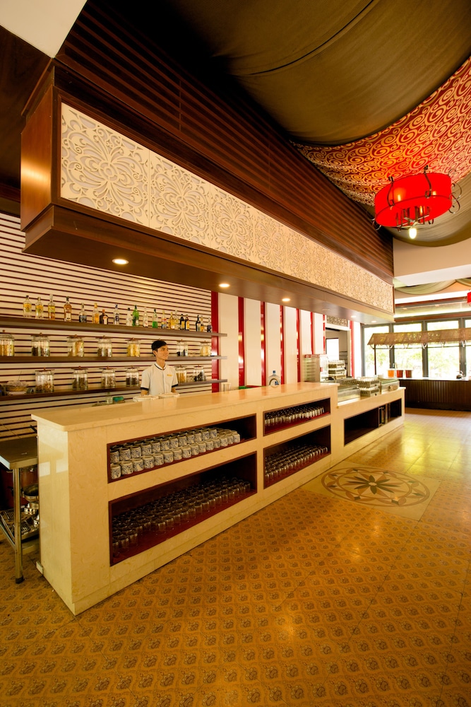Seava Ho Tram Beach Resort (ex Saigon Ho Coc Beach Seaside Resort and Hotel) 11/40