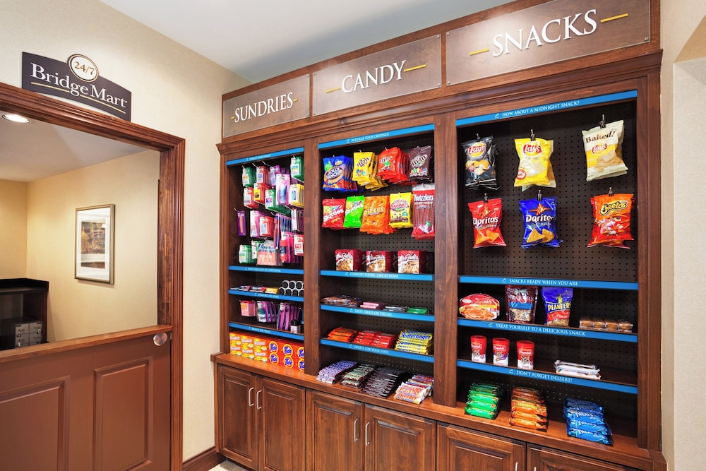 Staybridge Suites Knoxville Oak Ridge, an IHG Hotel 19/50