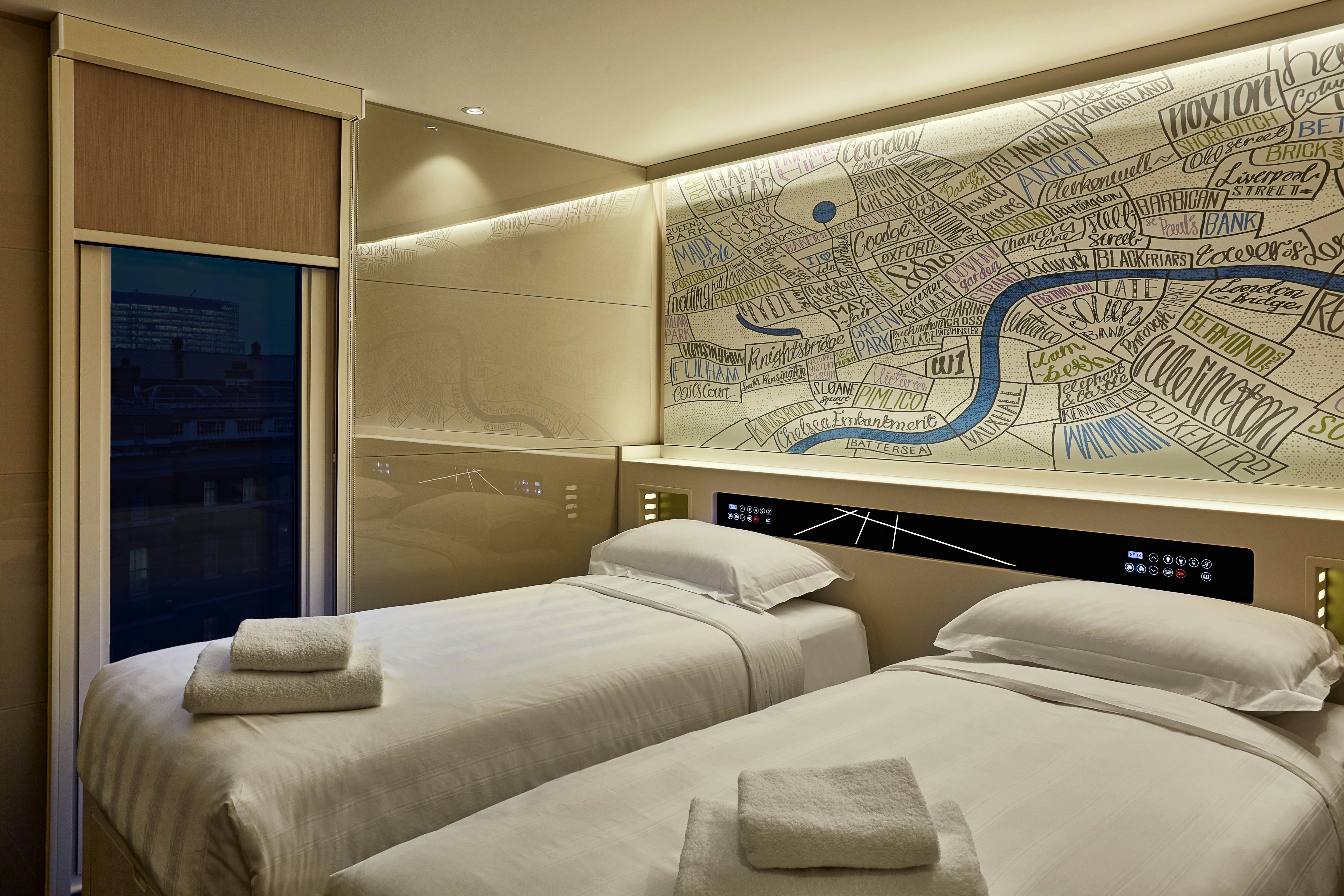 Hub By Premier Inn London Tower Bridge 17/28