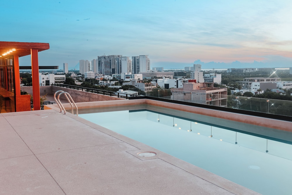 EVERGLADES SUITES 42/50