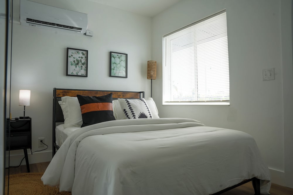 Classic, Studio, Double Bed