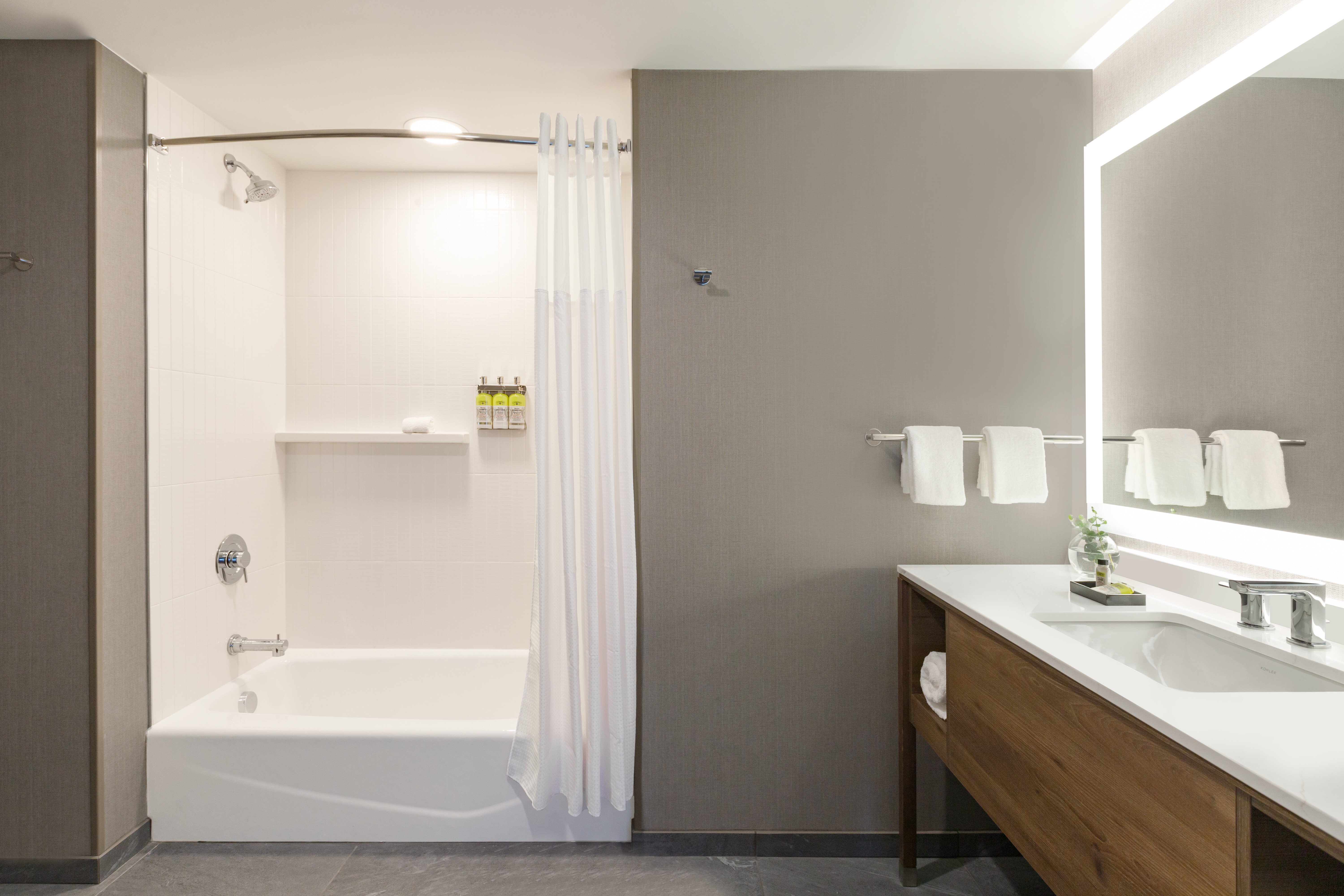 Staybridge Suites Rochester - Mayo Clinic Area 81/82