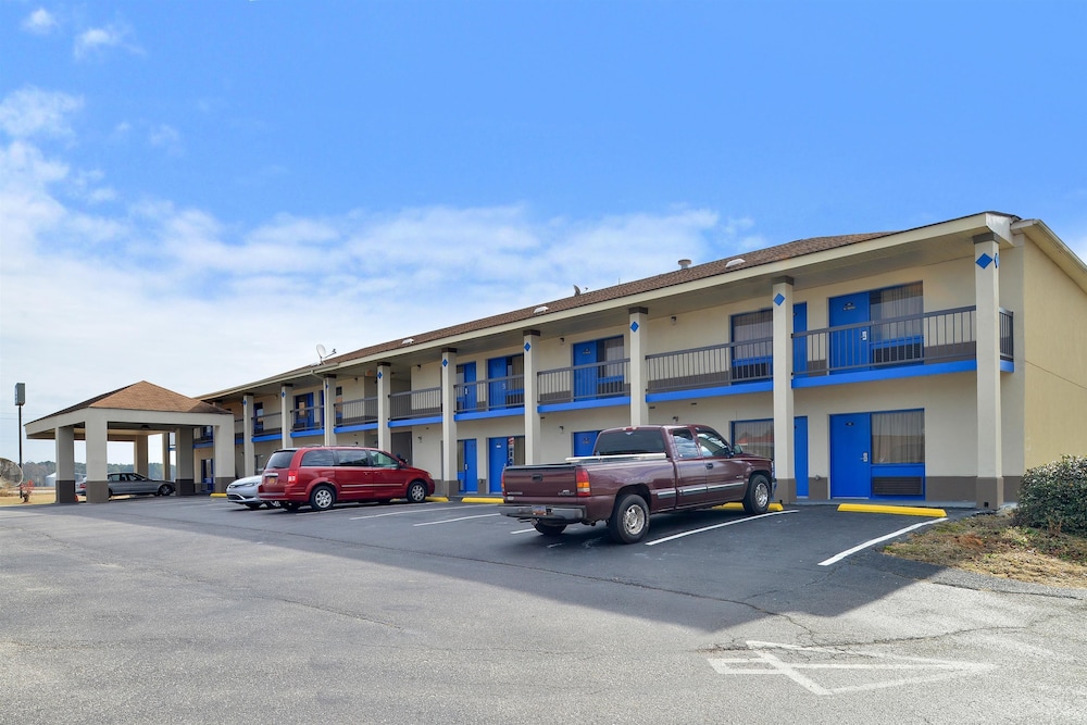 Americas Best Value Inn Bishopville 1/21