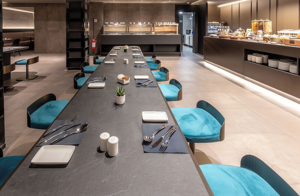 Scarlatti Hotel Milano 41/50