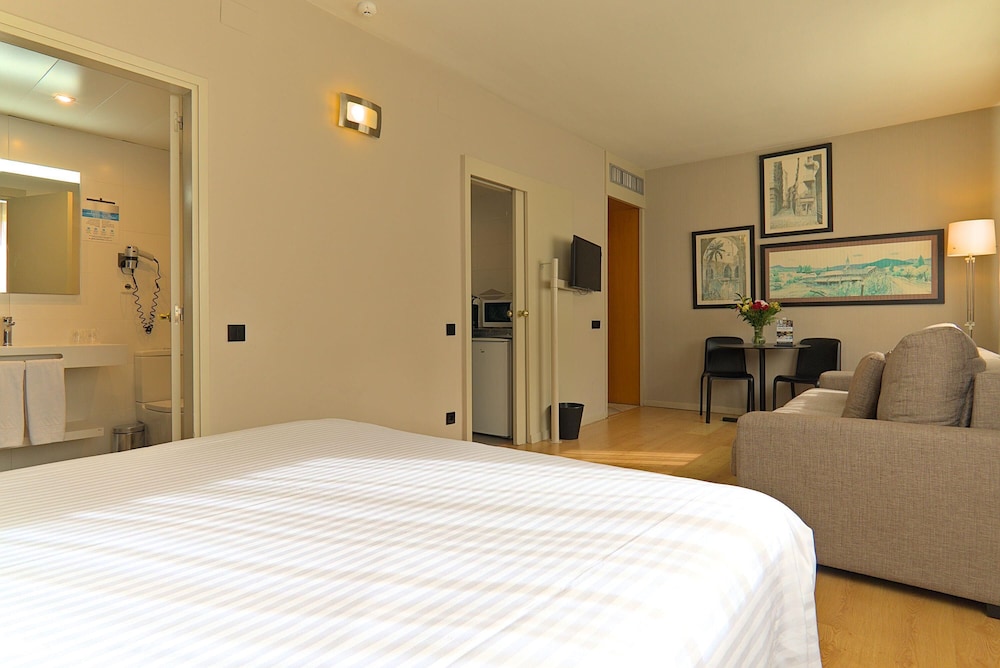 Aparthotel Atenea Barcelona 29/78