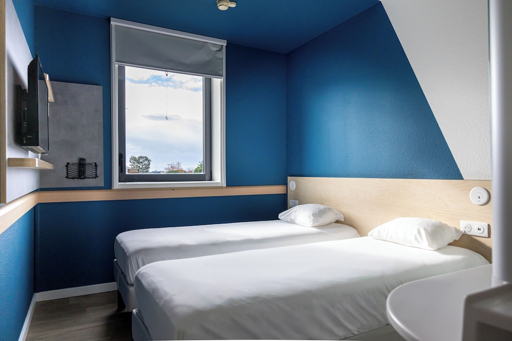 IBIS BUDGET TOULOUSE AEROPORT 38/67
