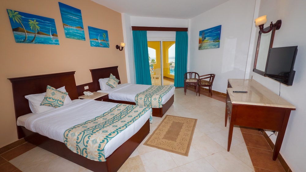 BLUE REEF RED SEA RESORT 3/14