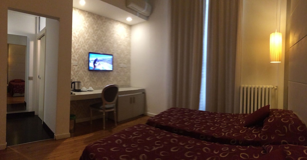 Hotel Aspromonte 14/59