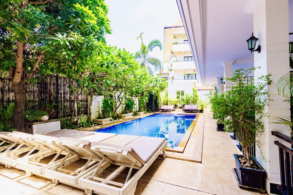 Rithy Rine Angkor Residence 61/67