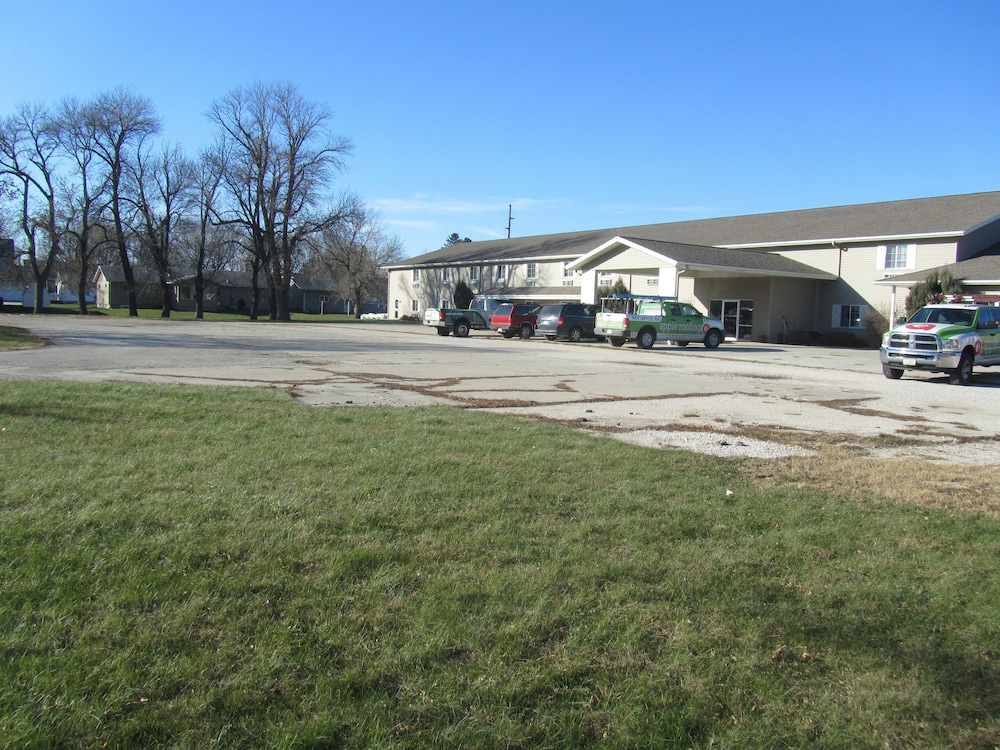 Park View Inn And Suites And Conference Center 52/65