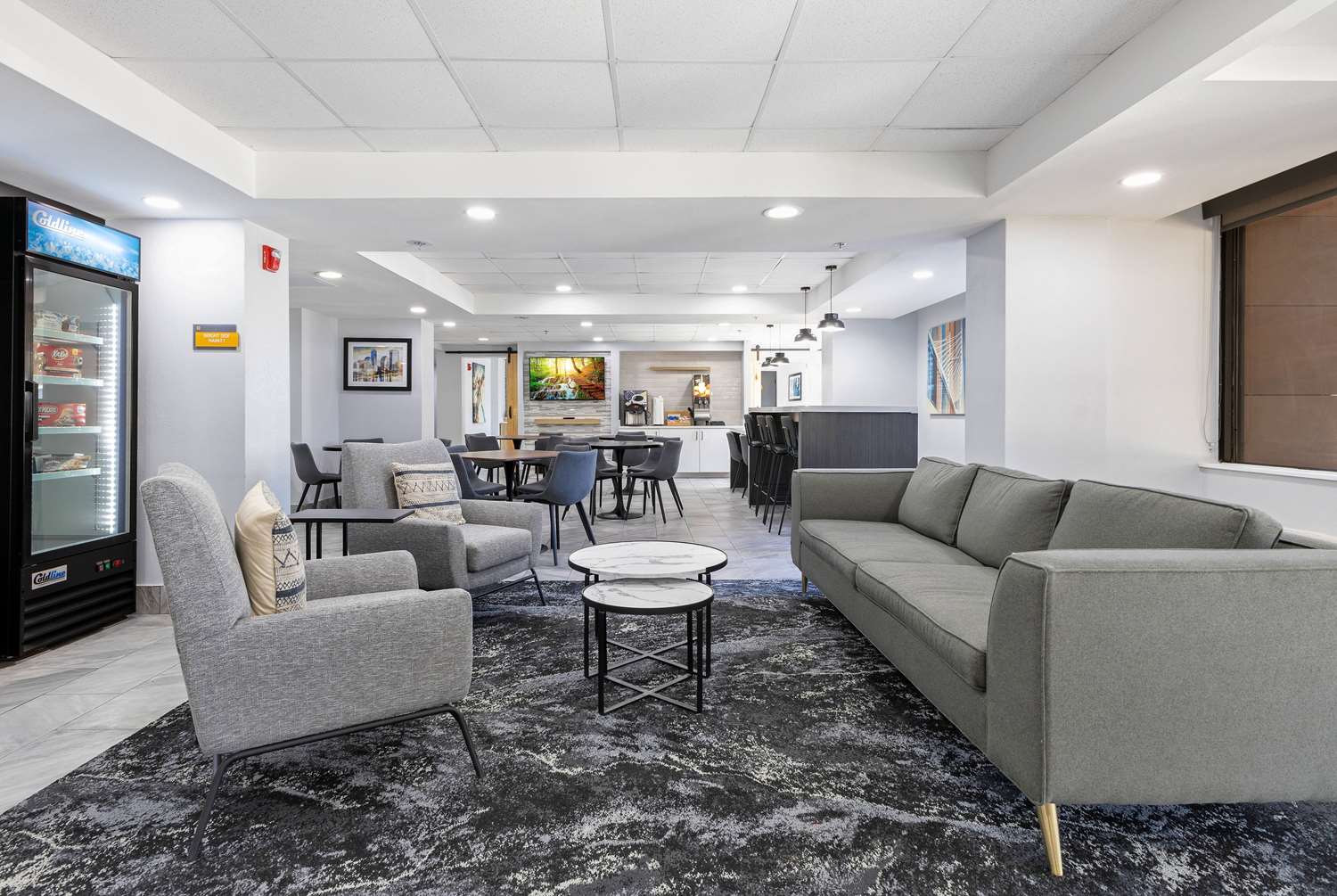 La Quinta Inn and Suites by Wyndham Jacksonville Mandarin 16/25