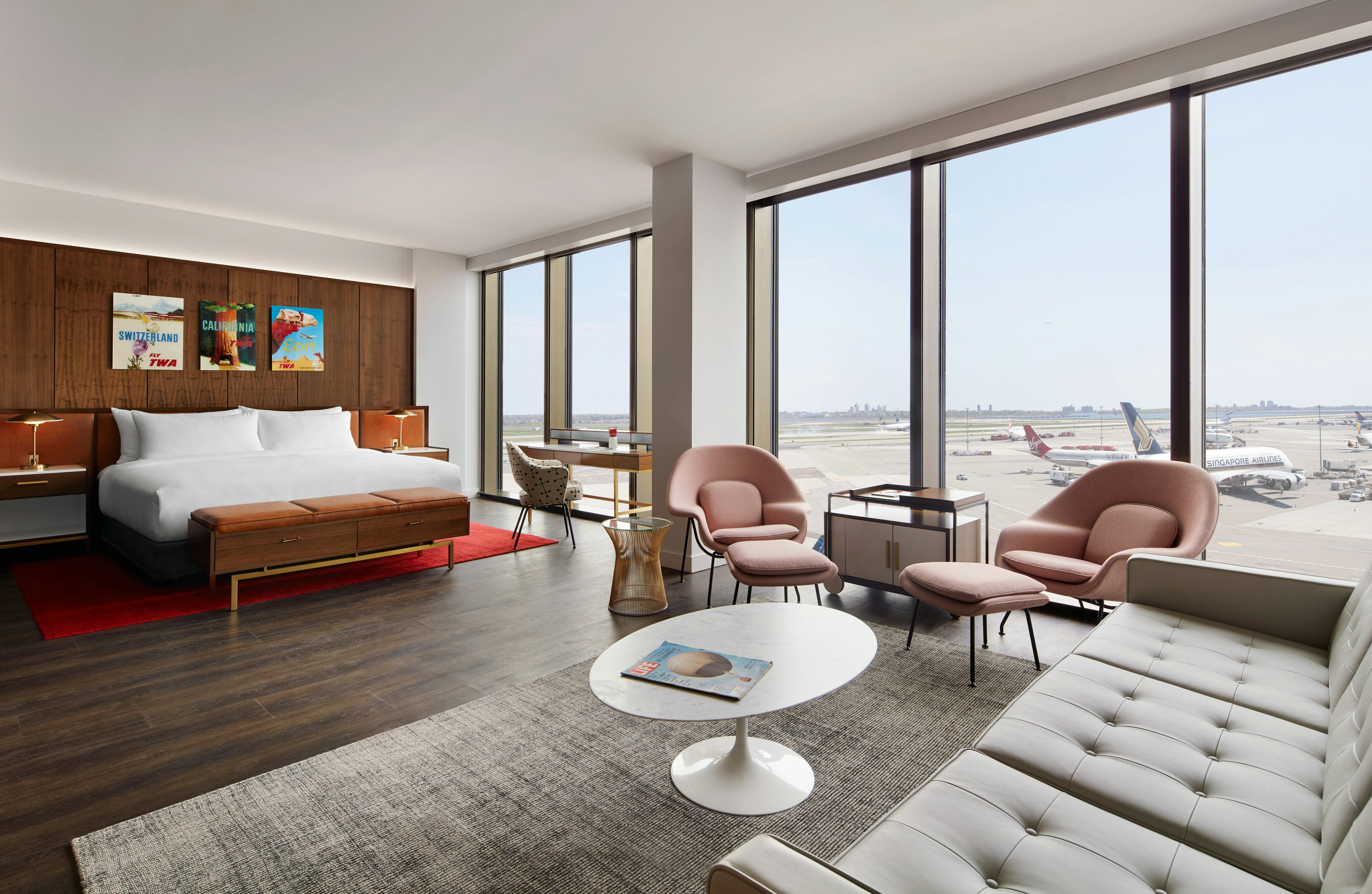 TWA Hotel 25/40