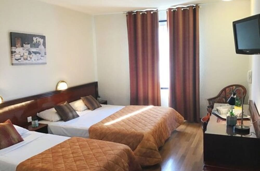 HOTEL ANGELIC-MYRIAM 41/63