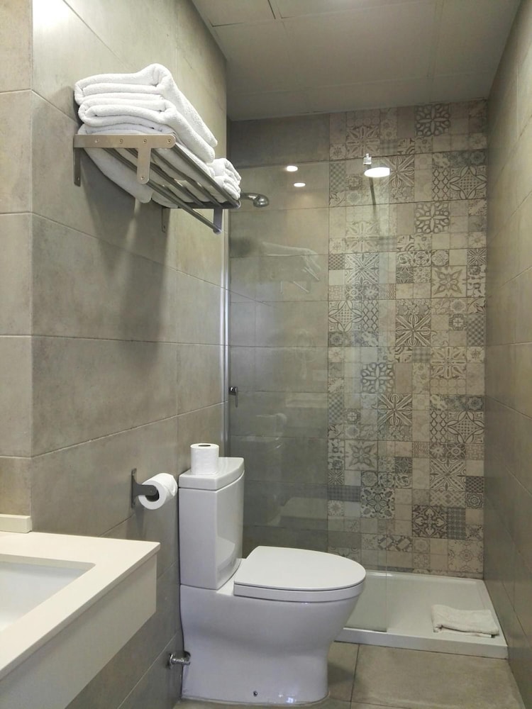 Hostal Balcon Al Mar 58/63