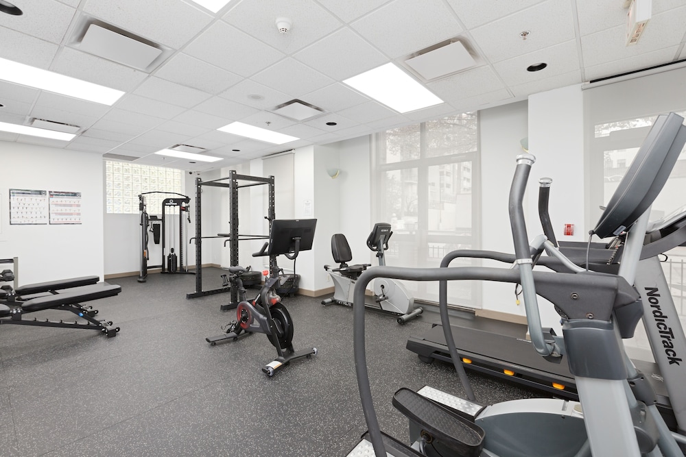 Grand Park Hotel & Suites Downtown Vancouver, Ascend Hotel Collection 43/63