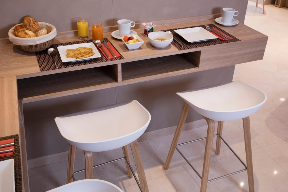ibis Styles Bourg La Reine 32/50