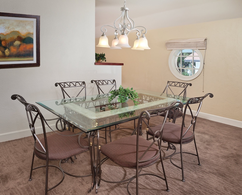 WorldMark Clear Lake 42/65