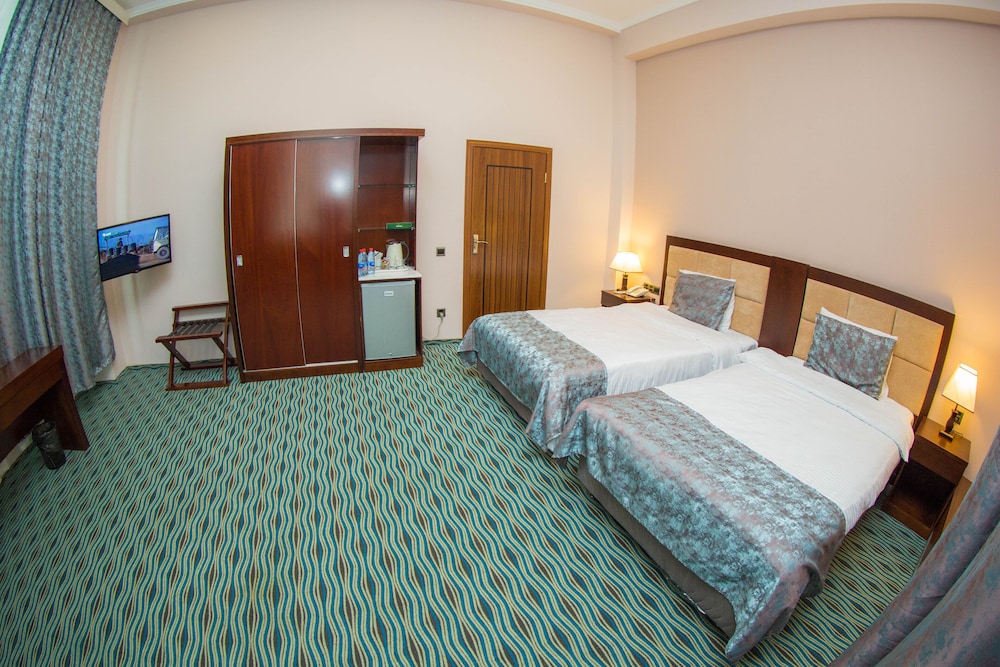 RUMA PORT HOTEL 14/43