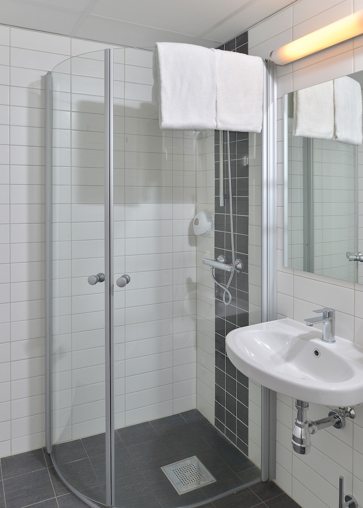 Thon Hotel Andrikken 10/64