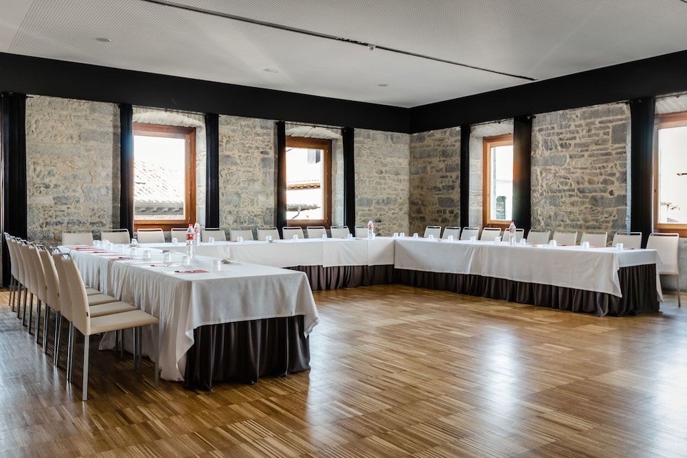 Hotel Balneario Orduna Plaza 35/74