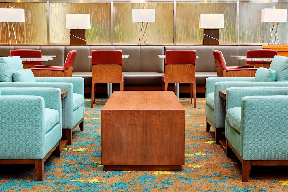 Westin Atlanta Airport Hotel 33/34