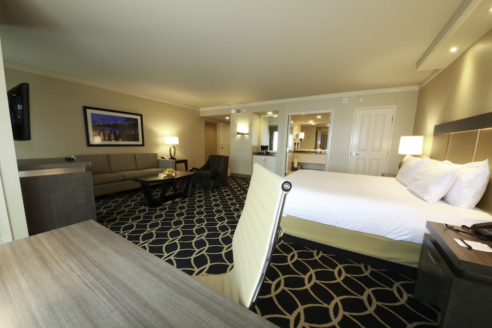 Hollywood Casino St Louis 15/50