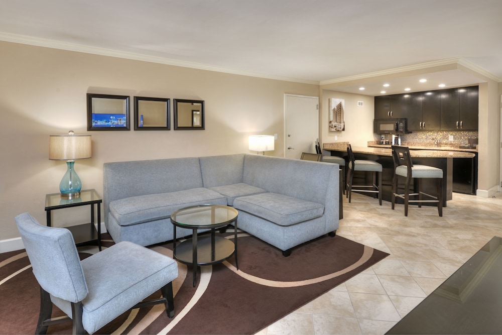 Crowne Plaza Downtown Orlando 46/79