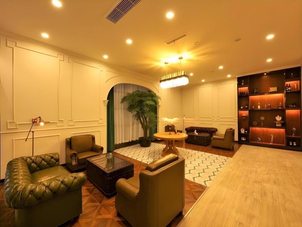 James Joyce Coffetel Chengdu (Longquan Dongfang Huada Plaza) 36/56