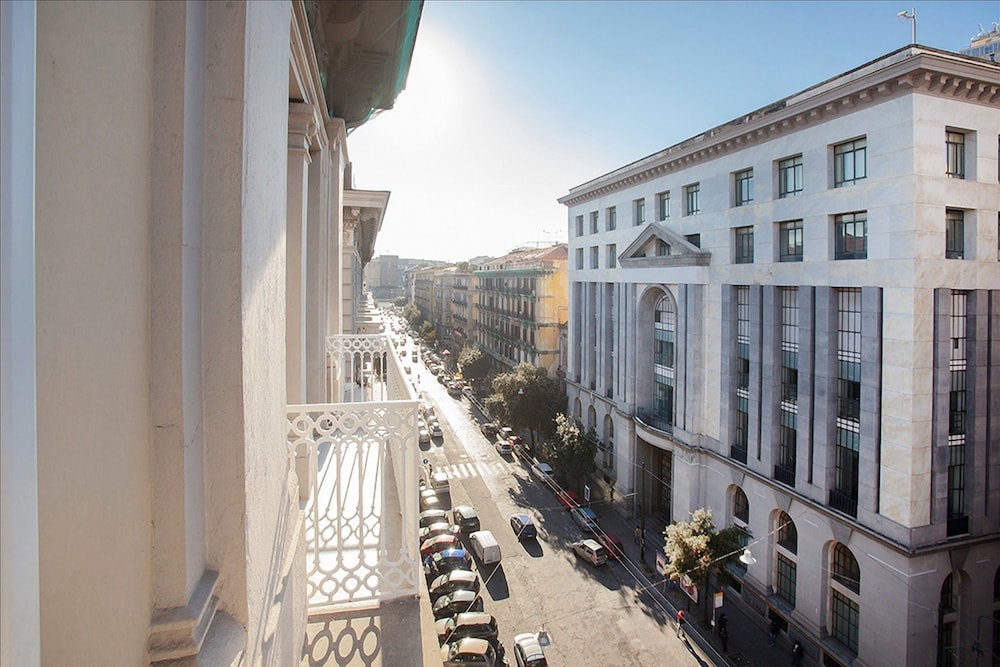 B B Palazzo Depretis 3/50