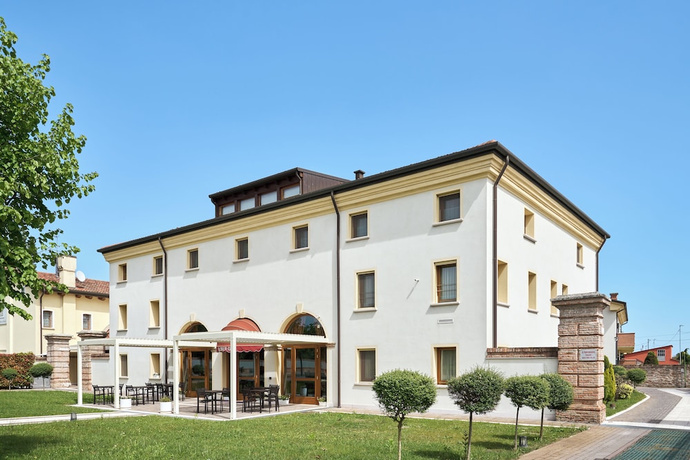 Albergo Antica Corte Marchesini 1/50