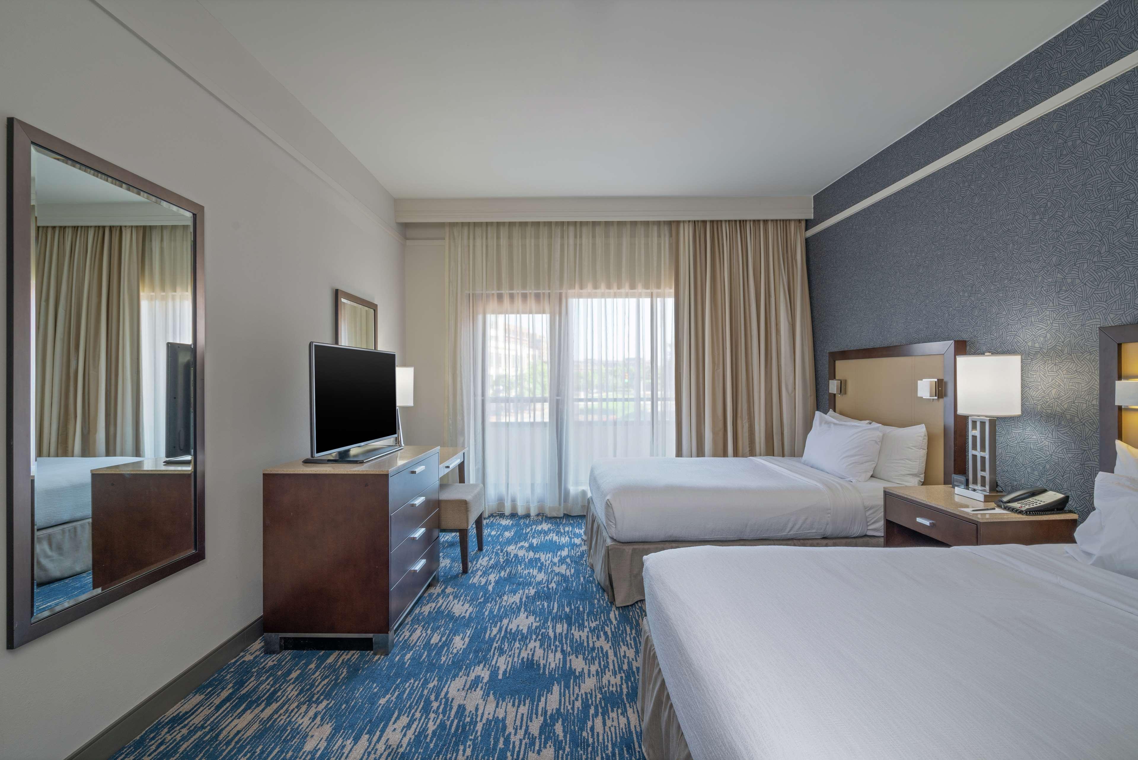 2 ROOMS, SUITE, 2 DOUBLE BEDS, SOFA, BALCONY