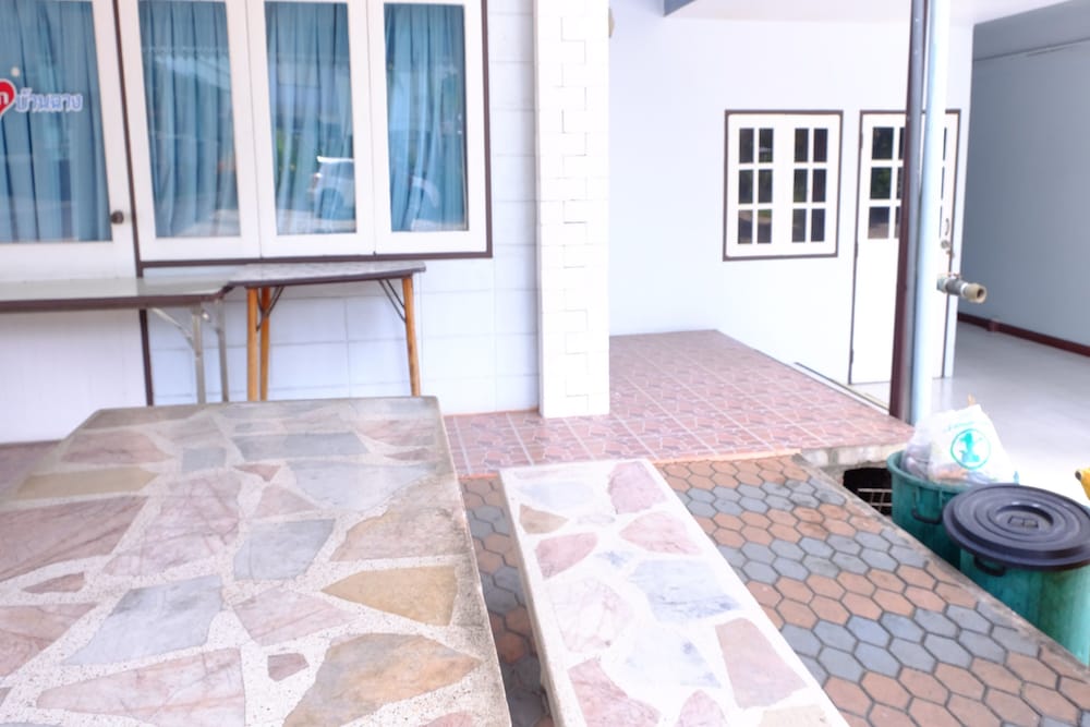 Jor Koo City Hotel 27/31