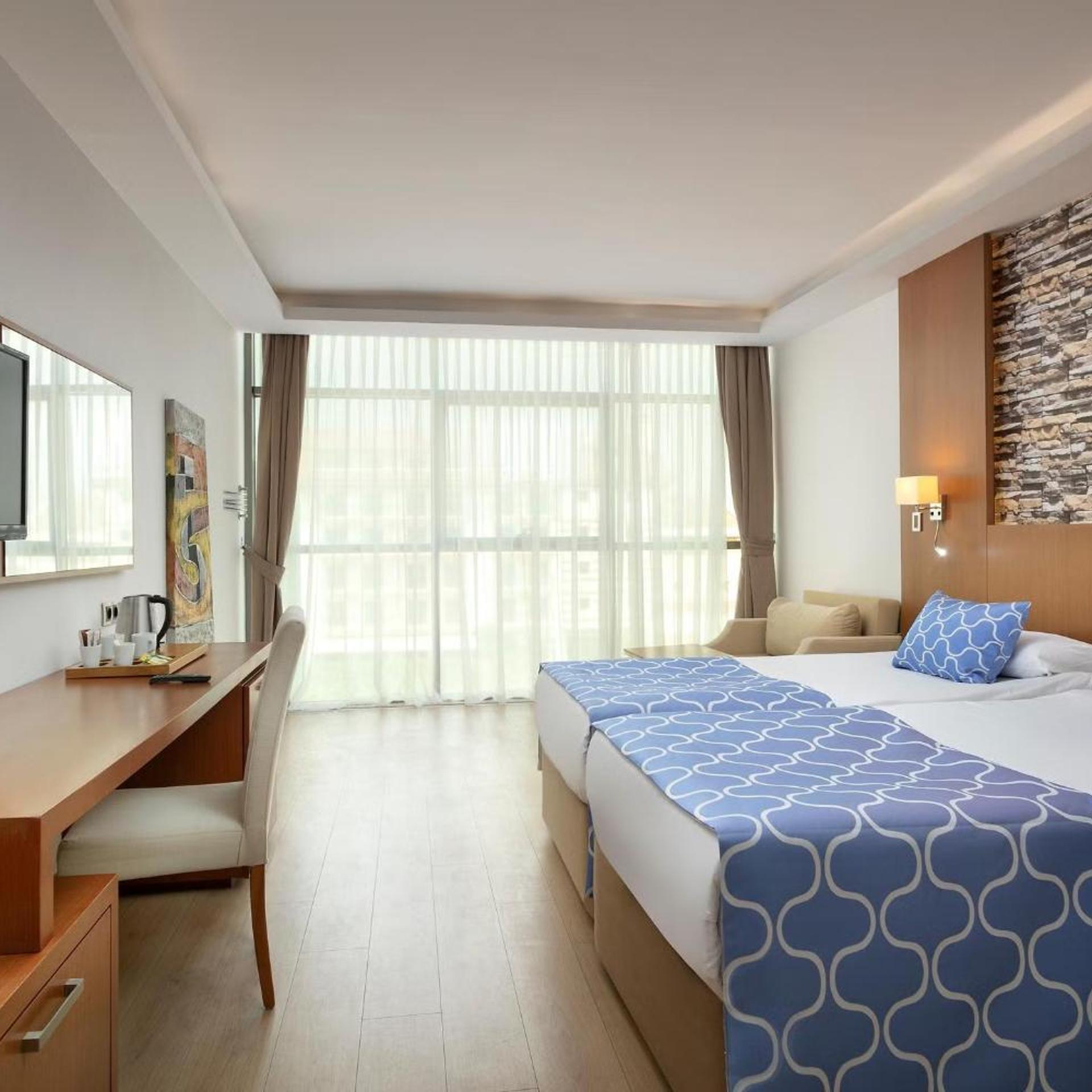 Standard, Double Bed, No Balcony