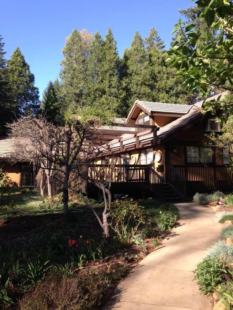 Harmony Ridge Lodge 34/35