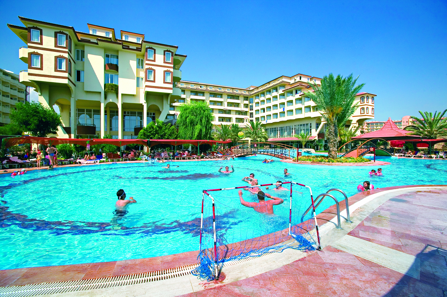 Nova Park Hotel 56/64