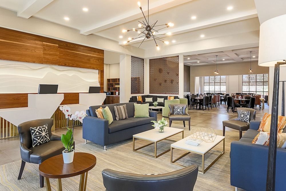 Sheraton Tarrytown Hotel 32/48