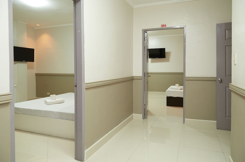 Hotel Saleh 7/35