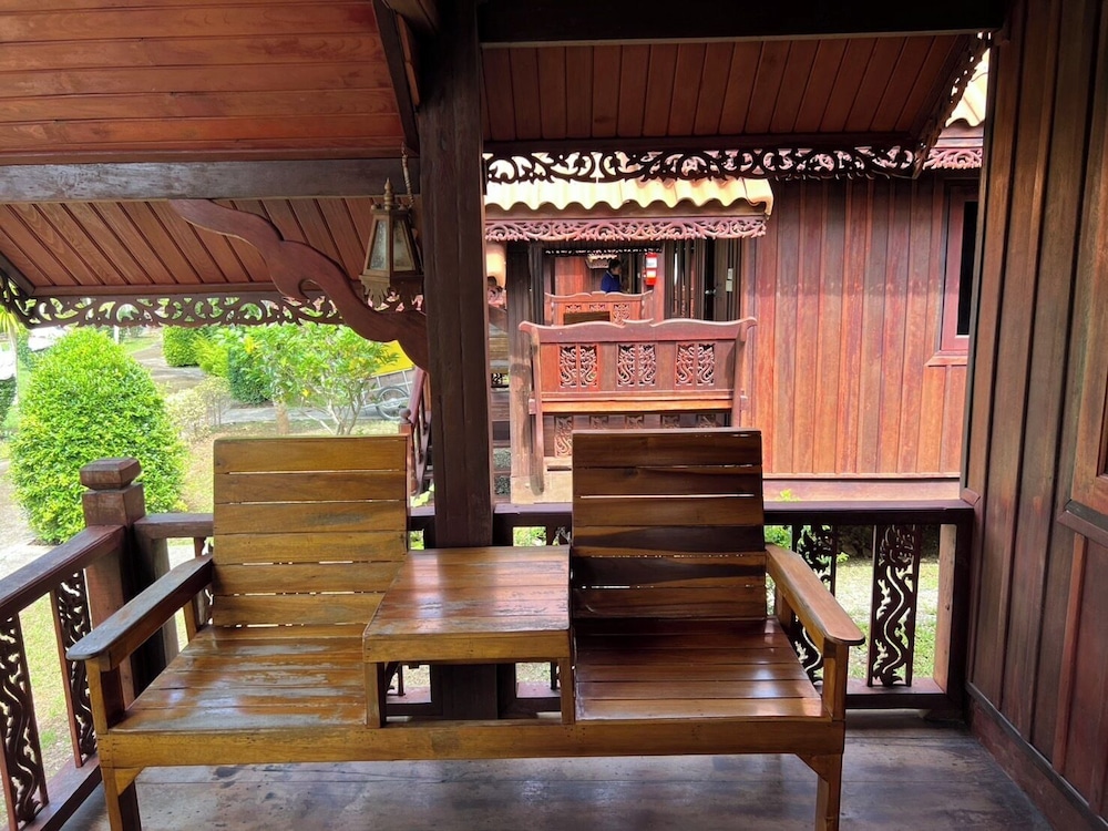 Diamond Beach Resort 6/38