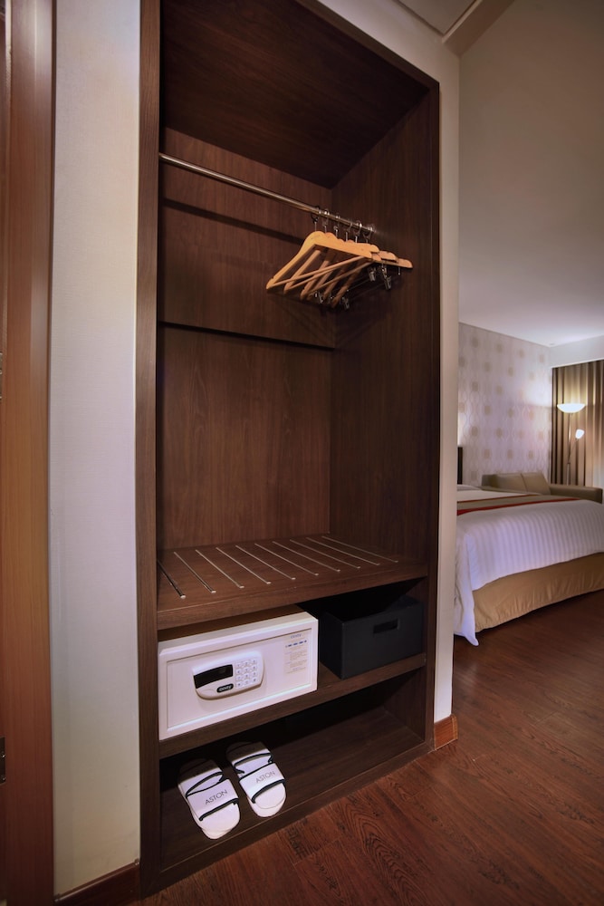 Aston Jember Hotel and Conference Center 37/65