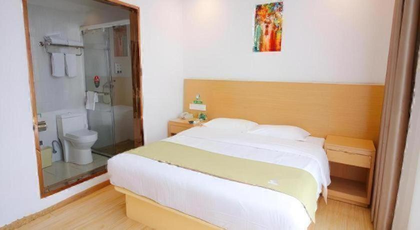 GreenTree Alliance Suzhou Zhangjiagang Nanfeng Town Hotel 24/51