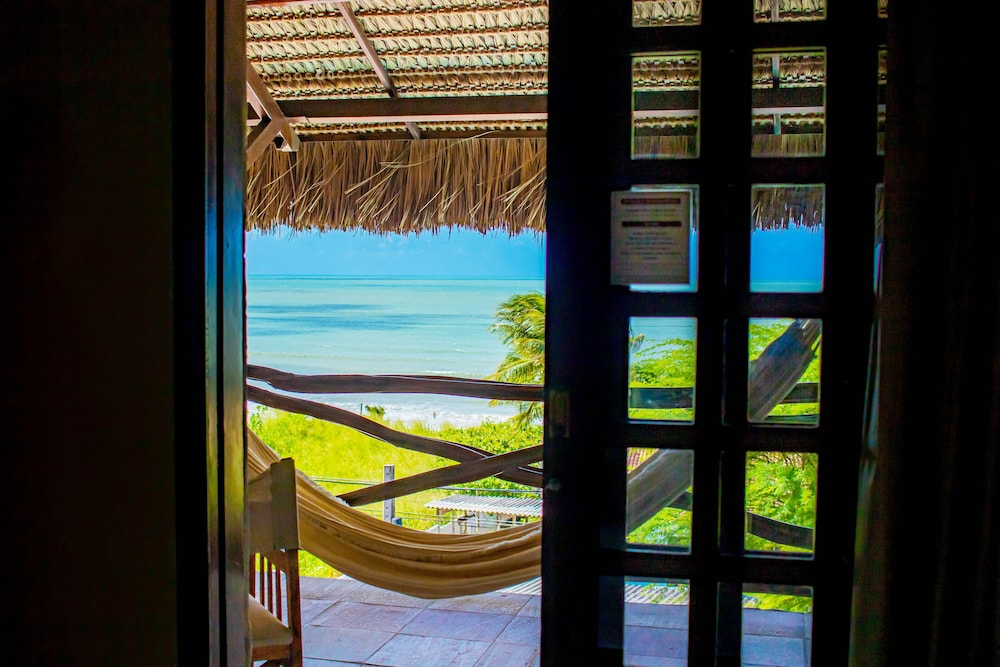 Castelo Beach Hotel 61/64