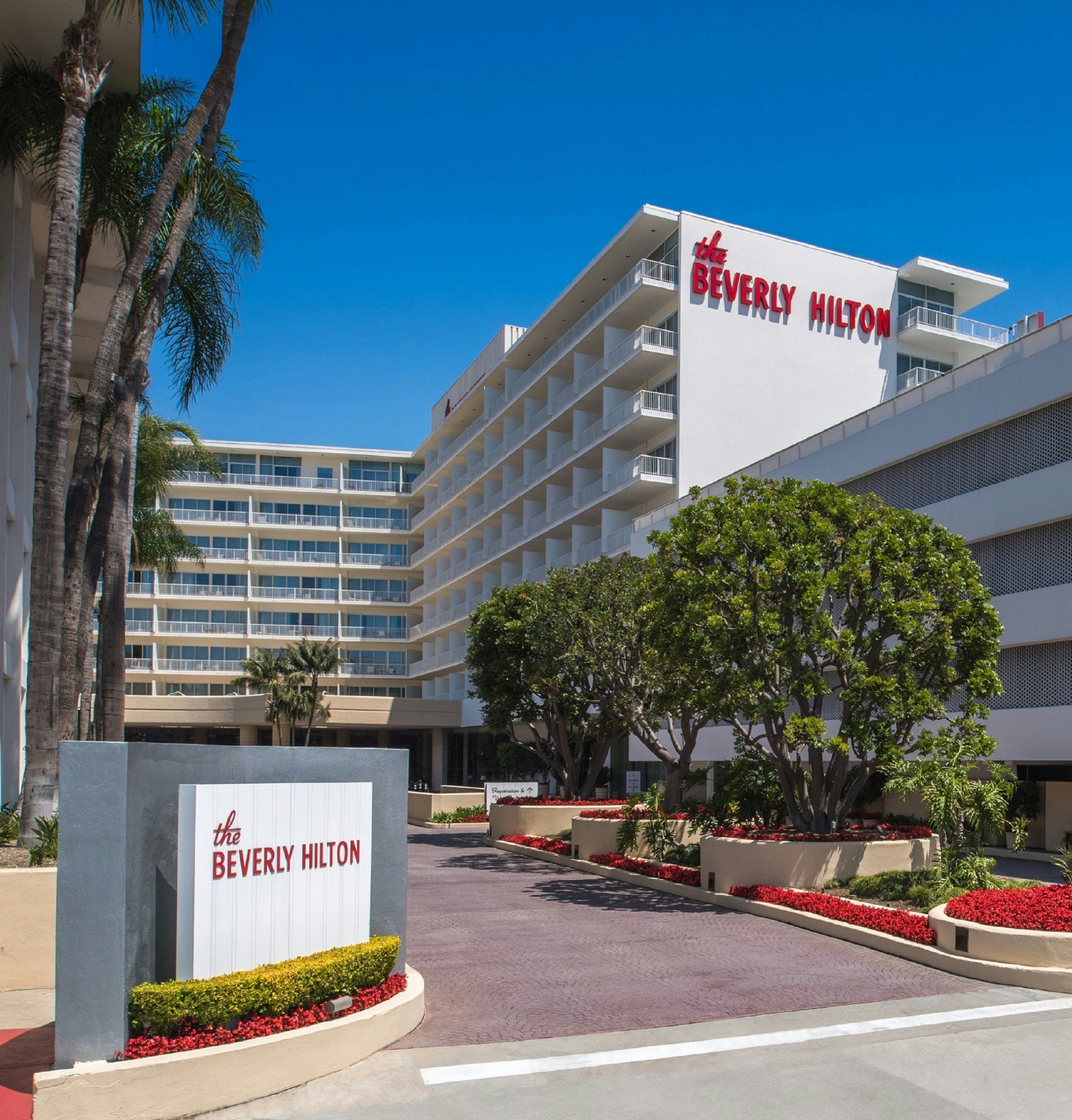 The Beverly Hilton 52/60