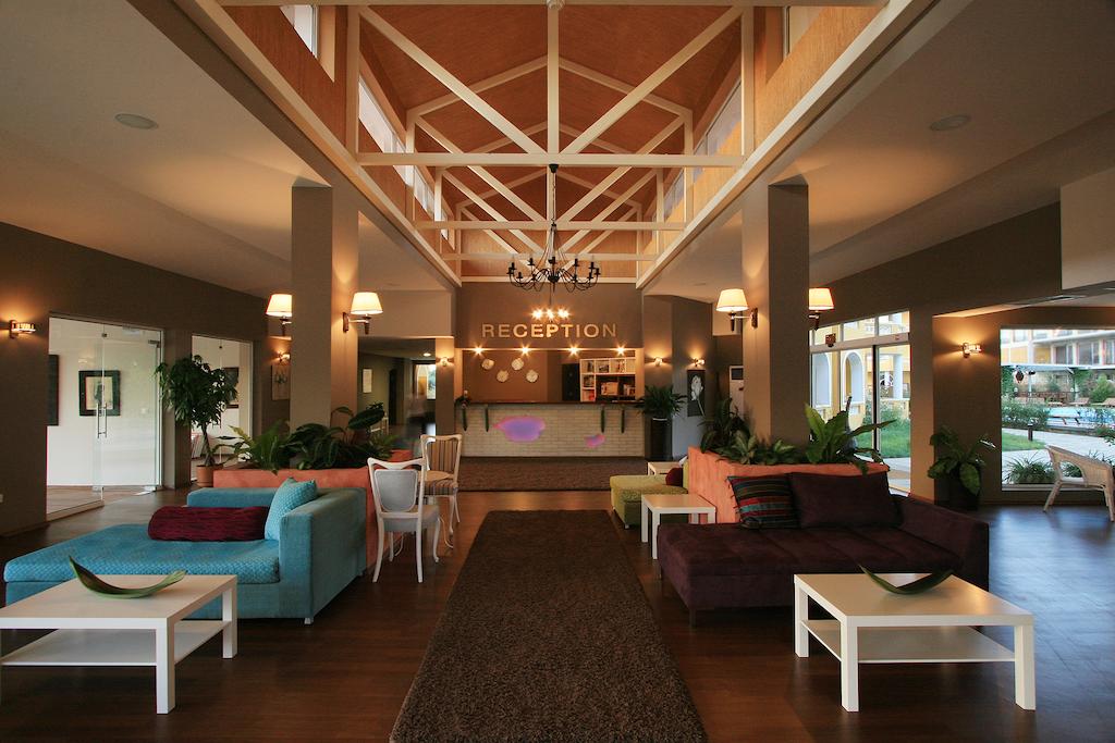 Blue Orange Beach Resort 26/42