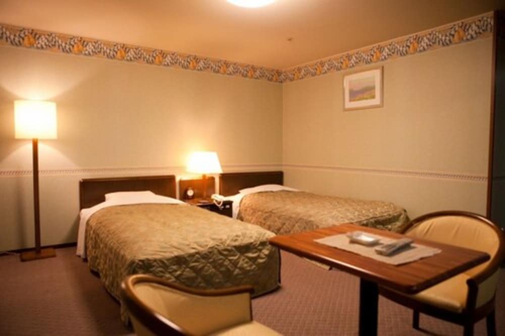 Yufuin Hotel Shuhokan 6/53