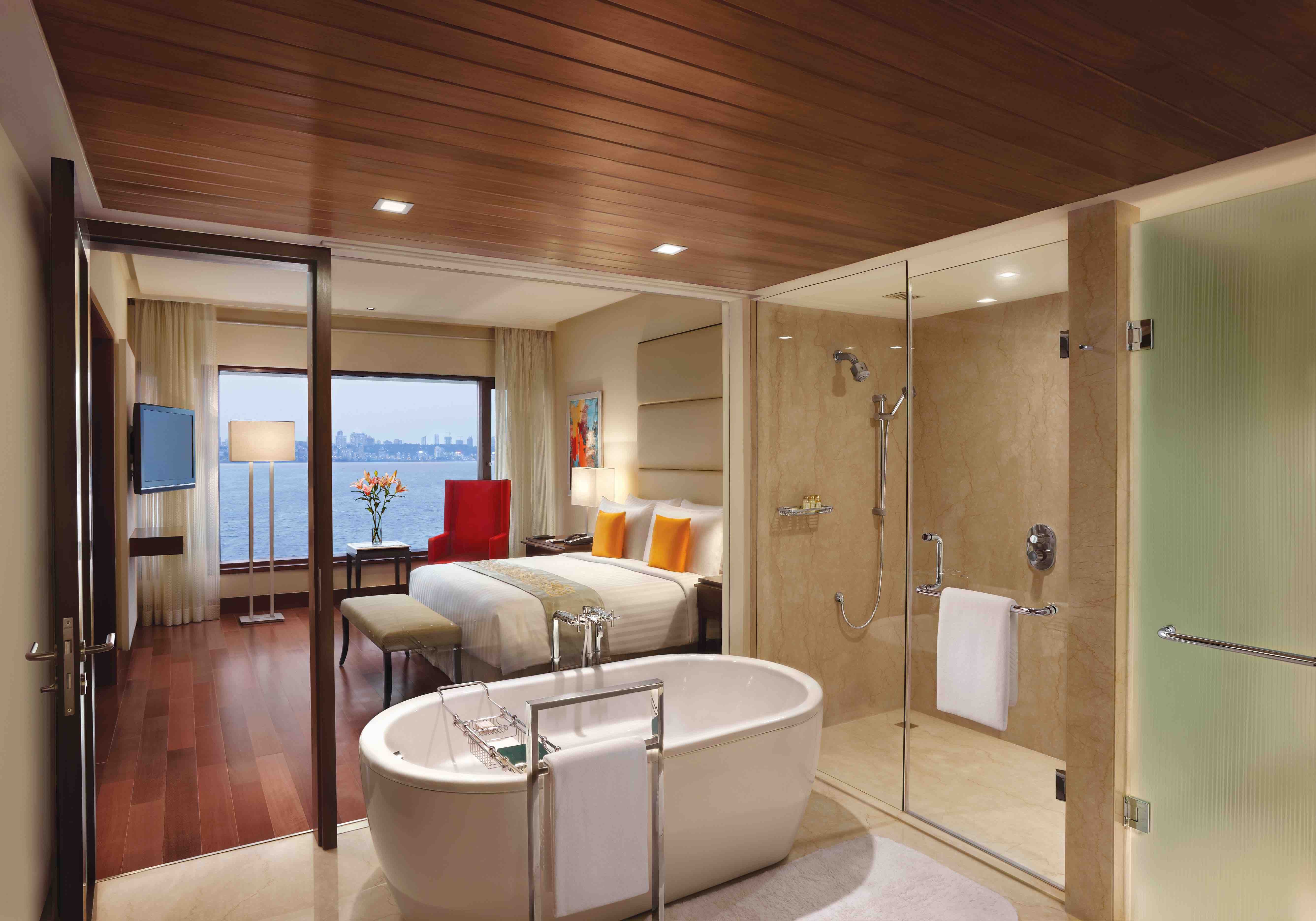 The Oberoi Mumbai 60/61