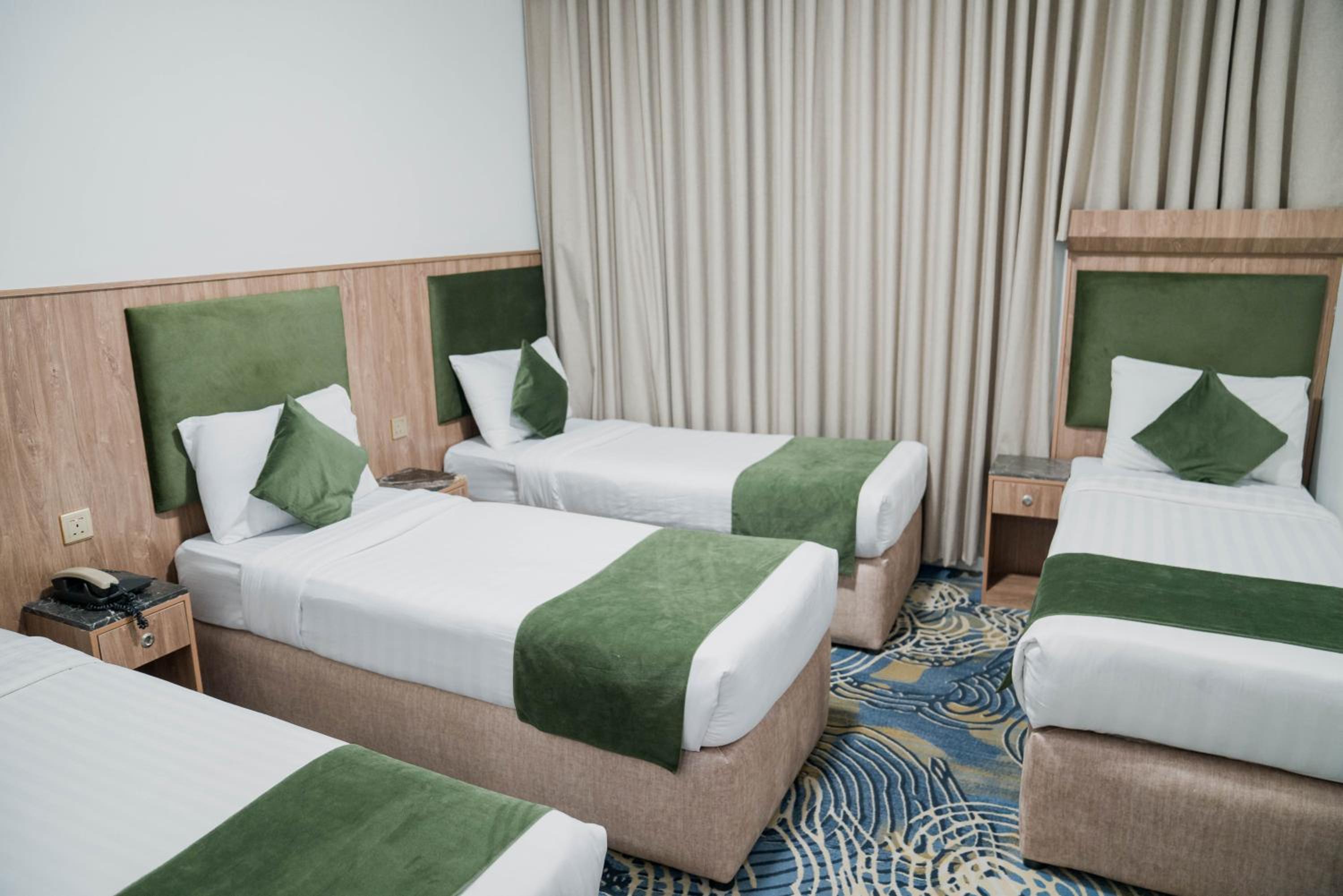 حياة بلازة(Hayat Plaza Hotel) 23/55