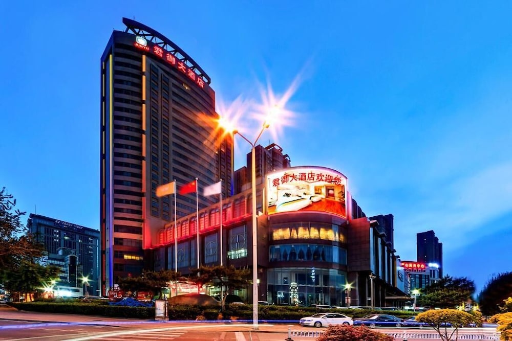JUNYU GRAND HOTEL 2/33