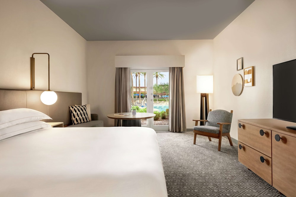 Hilton Scottsdale Resort & Villas 22/77